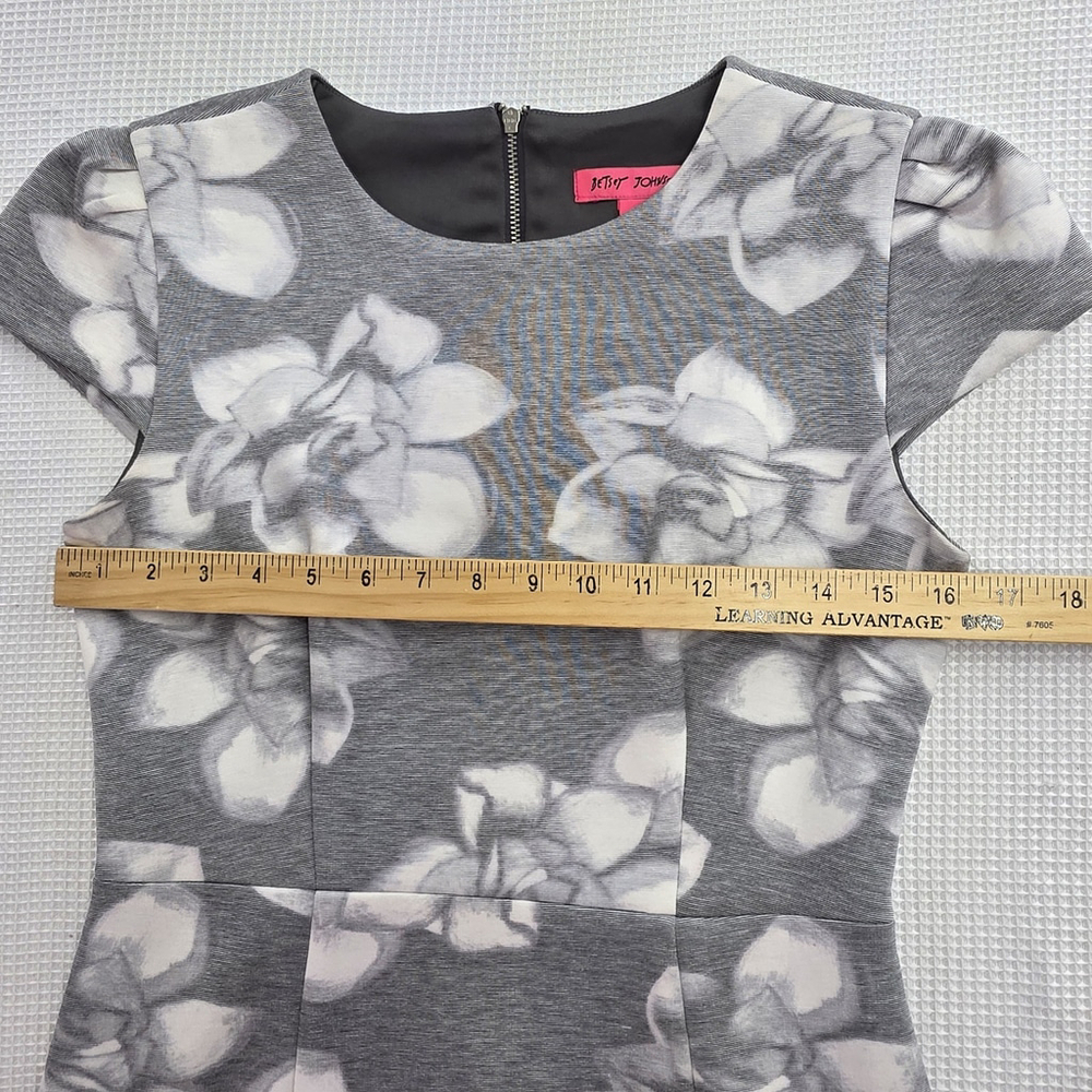 Vintage Betsey Johnson Floral Sheath Dress Women’s 2 Gray White Lined Y2K - Picture 9 of 13